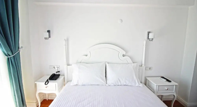 Ekonomiczny pokój Fitoz Otel