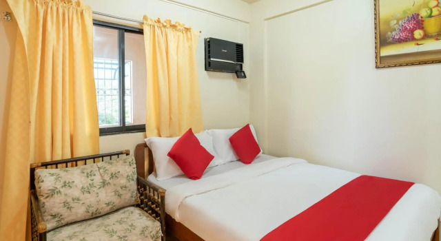 OYO 145 Conrado's Apartelle, Rezerwuj Hotel Tanie hotele w Paranaque