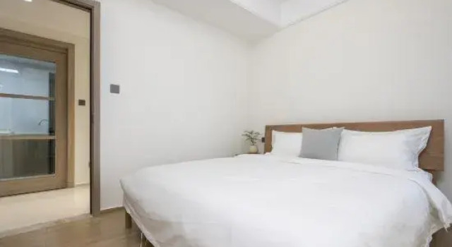 Люкс с 2 комнатами с видом на город Sanya Shengsen Design Homestay（Nanshan Temple Yazhou Bay Science and Technology City Branch)