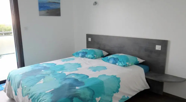 Коттедж Holiday Home With sea Views, St. Nic