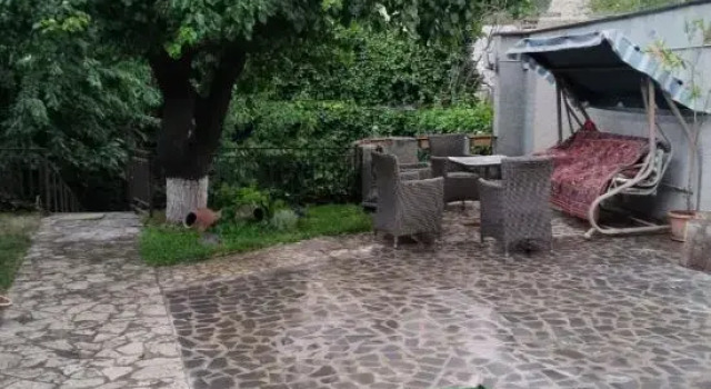 TabrisChina Vacation Rental, Prenota Hotel Hotel a Erevan con parcheggio, Parcheggio