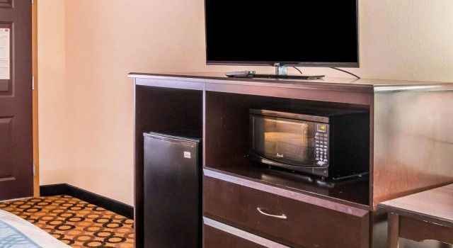 Двухместный номер Standard Econo Lodge Richmond Hill