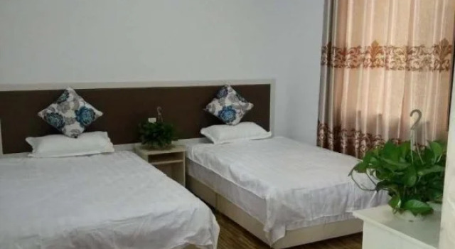 Donglai Hostel Dunhuang, Book Hostel Jiuquan Gansu