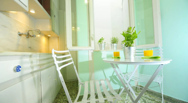 Live in Athens, Psyrri Central Apartments