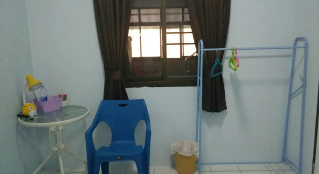 Номер Economy A & P House Charansanitwong