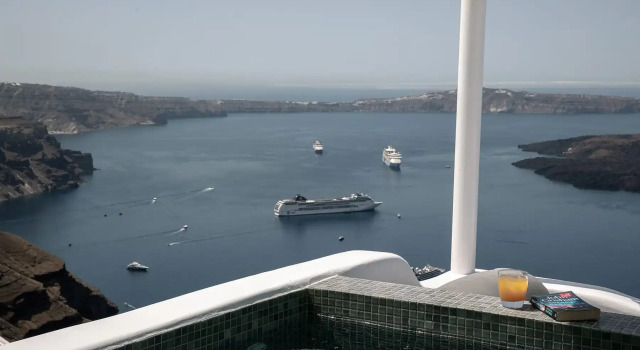 Люкс WeSense Santorini by Caldera Houses