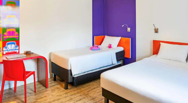 Трёхместные апартаменты Standard Ibis Styles Balneário Camboriú - 1 Quadra do Mar