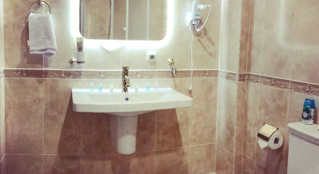 Люкс c 1 комнатой Отель Golden Villa
