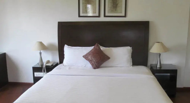 Shilton Residence Hotel, Rezervovat Hotel Hotely v Bangalore s parkováním, Parkování