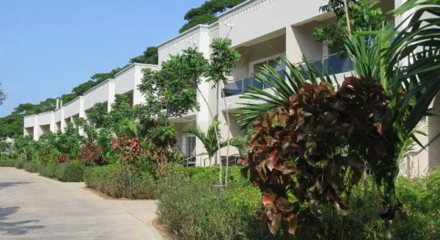 Двухместный номер Standard с балконом Hotel Verde Zanzibar - Azam Luxury Resort and Spa - Dry Hotel