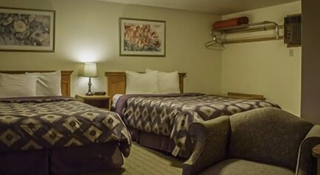 Silver Spruce Resort, Rezerwuj Ośrodek wypoczynkowy Hotele resortowe w The Dells, Ośrodek wypoczynkowy