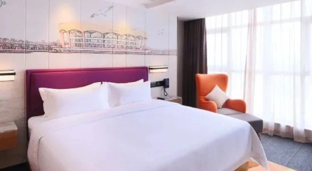 Двухместный семейный люкс Hampton by Hilton Beihai Station