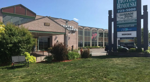 Hotel Rimouski, Book Hotel Hoteller i Bas-Saint-Laurent med parkering, Parkering