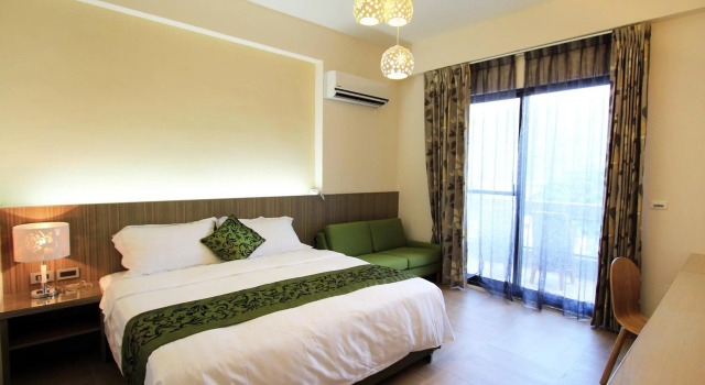 Lakeside 46, Boek Hotel Shoufeng 