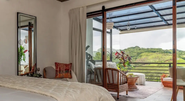 Апартаменты Comfort Yaloco House Monteverde