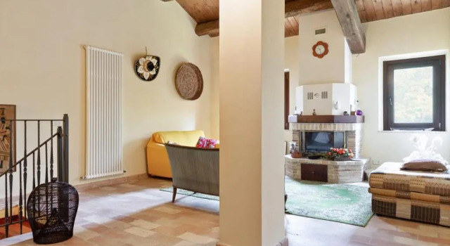 Il Casale degli Allori a 20 minuti dalla Riviera del Conero, Rezervovat Hotel  