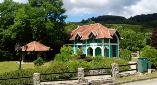 Planinska kuća, Buchen Sie Hotel Mokra Gora Tara-Gebirge