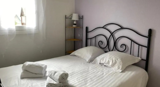 23m Peaceful With Balcony With Sea View !, Забронировать Апартаменты/квартира Кабур 
