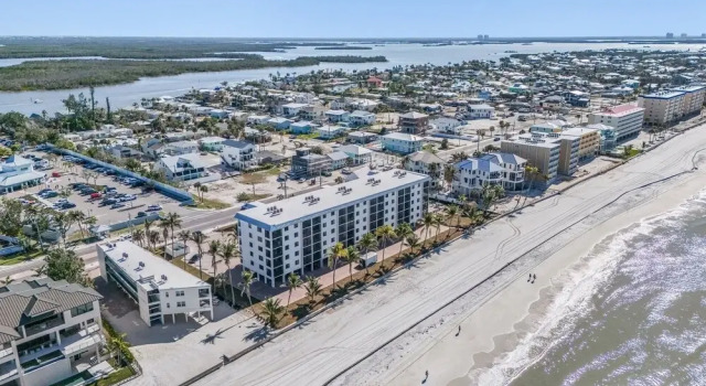 Номер Standard Seaside 101: Oceanview 2br/2ba Condo With Pool, Steps To Beach 2 Bedroom Condo