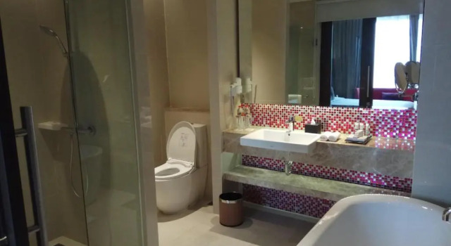 Suite Mercure Karawang