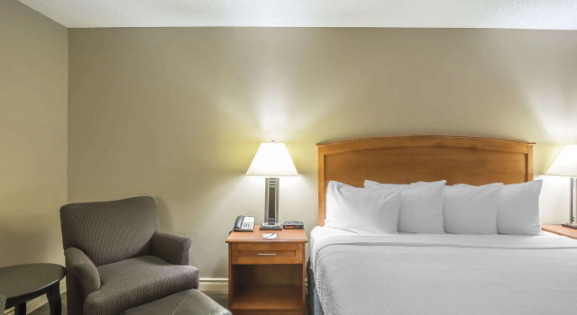 Двухместный номер Standard Quality Inn West Edmonton