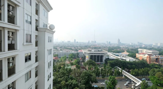 Comfy Green Palace Kalibata Apartment, Book Apartment Jakarta Jakarta Province