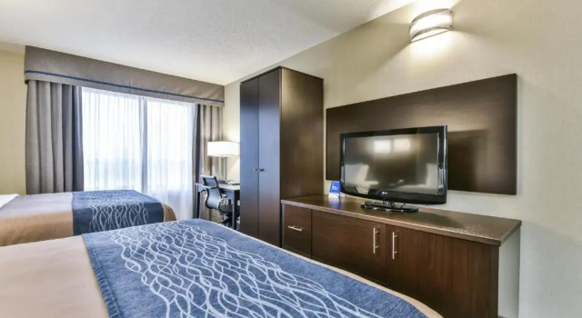 Четырёхместный номер Standard Цокольный этаж Comfort Inn Montreal Aeroport