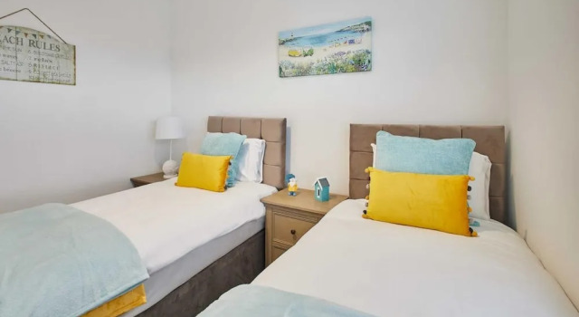 Host Stay Sea View Road