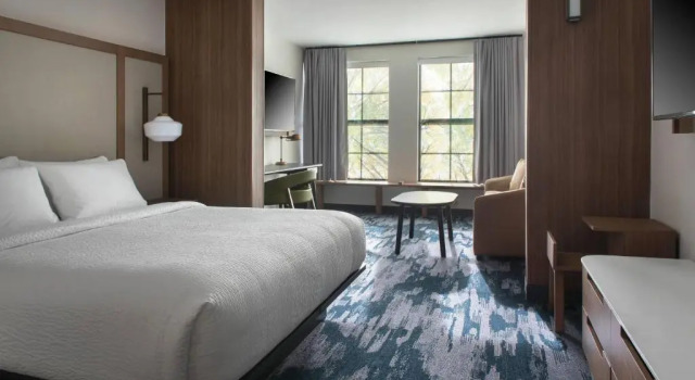 Люкс Fairfield Inn & Suites by Marriott Williamstown