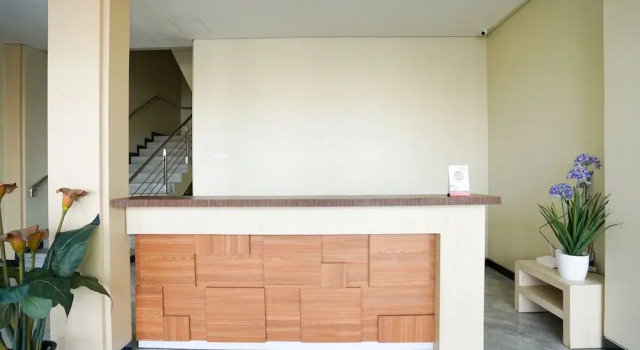 Cahaya 3 Hotel Near Juanda Airport