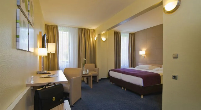 GHOTEL hotel  living Hamburg, Prenota Hotel Altona-Nord 