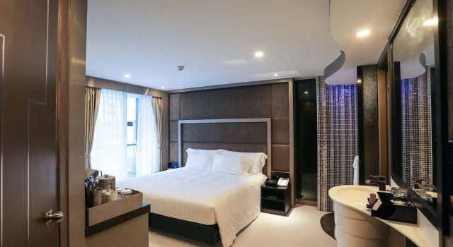 Azure Hotel Pattaya