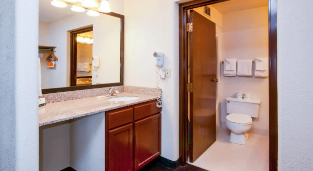 Двухместный номер Standard Quality Inn Stadium Area Green Bay Stadium
