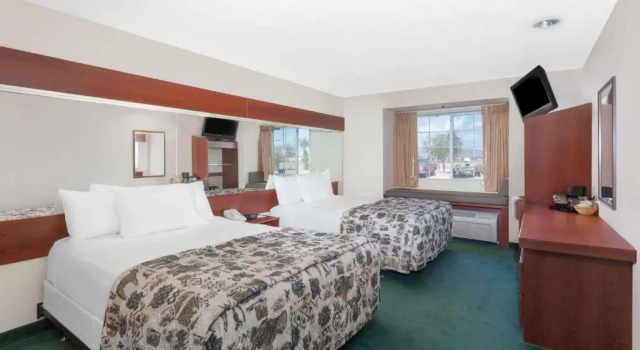 Номер Deluxe Microtel Inn & Suites by Wyndham Wellton