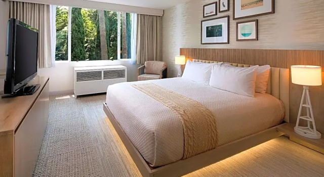 Полулюкс The Belamar Hotel Manhattan Beach, Tapestry by Hilton