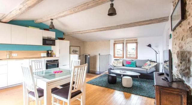 Апартаменты Furnished duplex apartment in a quiet area near the beaches and amenities