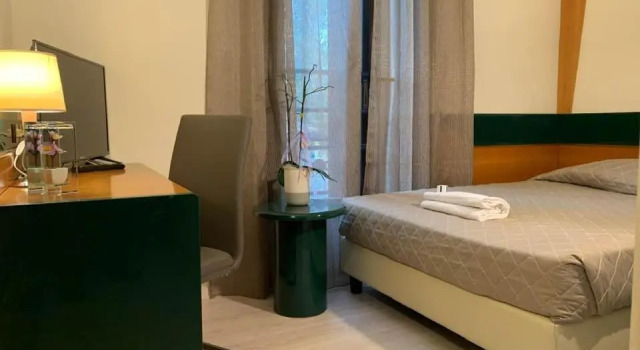 Номер Deluxe HOTEL DOZZA