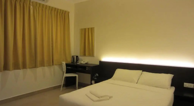 Lüks çift kişilik oda Merlin Hotel
