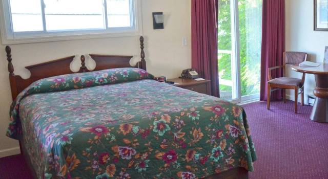 Lake View Motel, Varaa Motelli Cooperstown New York State