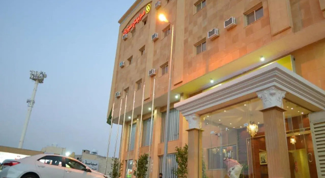 Holiday Season, Book Hotel Hotels in Tabuk with Breakfast, Breakfasts