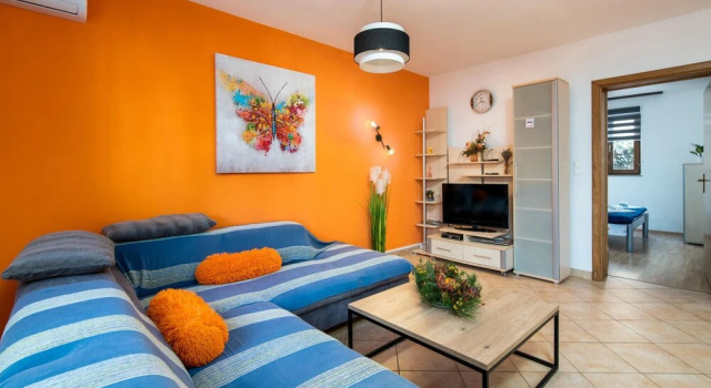 Stunning Apartment in Njivice With Wifi and 2 Bedrooms, Prenota Appartamento Hotel a Isole Quarnerine con parcheggio, Parcheggio