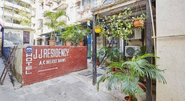 JJ Residency
