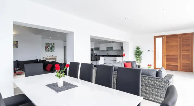 Villa Rossa - Villas Now - LH215 By Villas Now Ltd