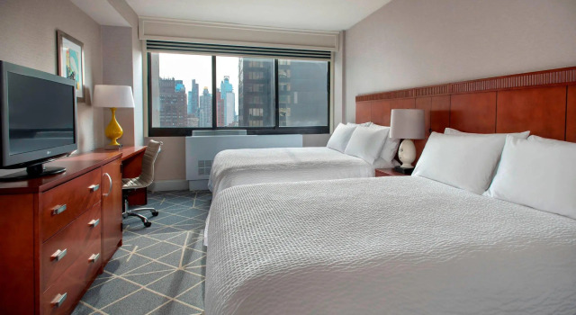 Четырёхместный номер Standard Courtyard by Marriott New York Manhattan/ Fifth Avenue