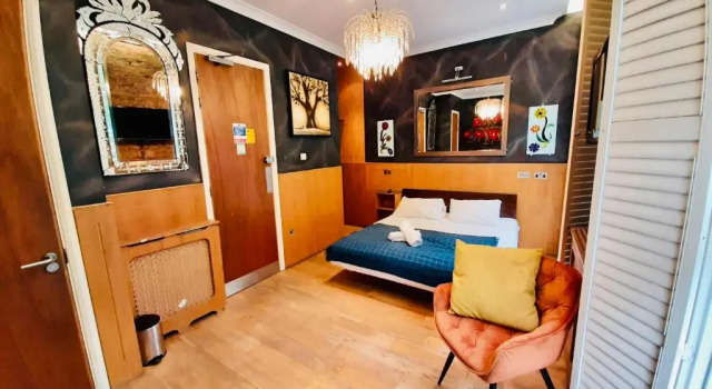 Люкс The Melville Hotel by Rokxy- Kings Cross