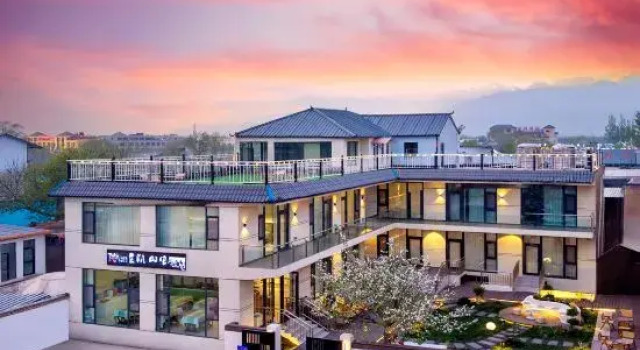 Xinyuan Shuaifu Farmhouse Restaurant, Prenota Hotel Hotel a Xinjiang con parcheggio, Parcheggio