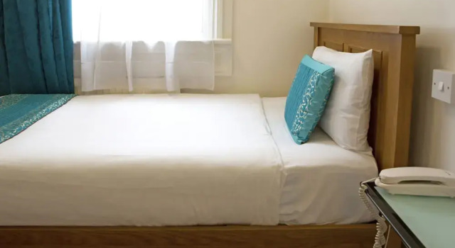 Номер Economy Westpoint Hotel
