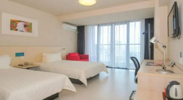 Двухместный номер Standard Jinjiang Inn Sanya International Shopping Center Seaview
