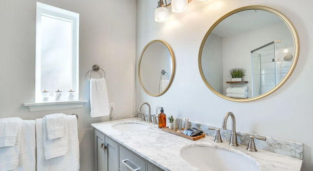 Stylish Orem Retreat w/ Deck, Near BYU & Uvu!, 预订 度假屋 奥勒姆 犹他州