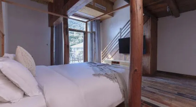 Люкс Premier Zhuyan Xiyu Hostel